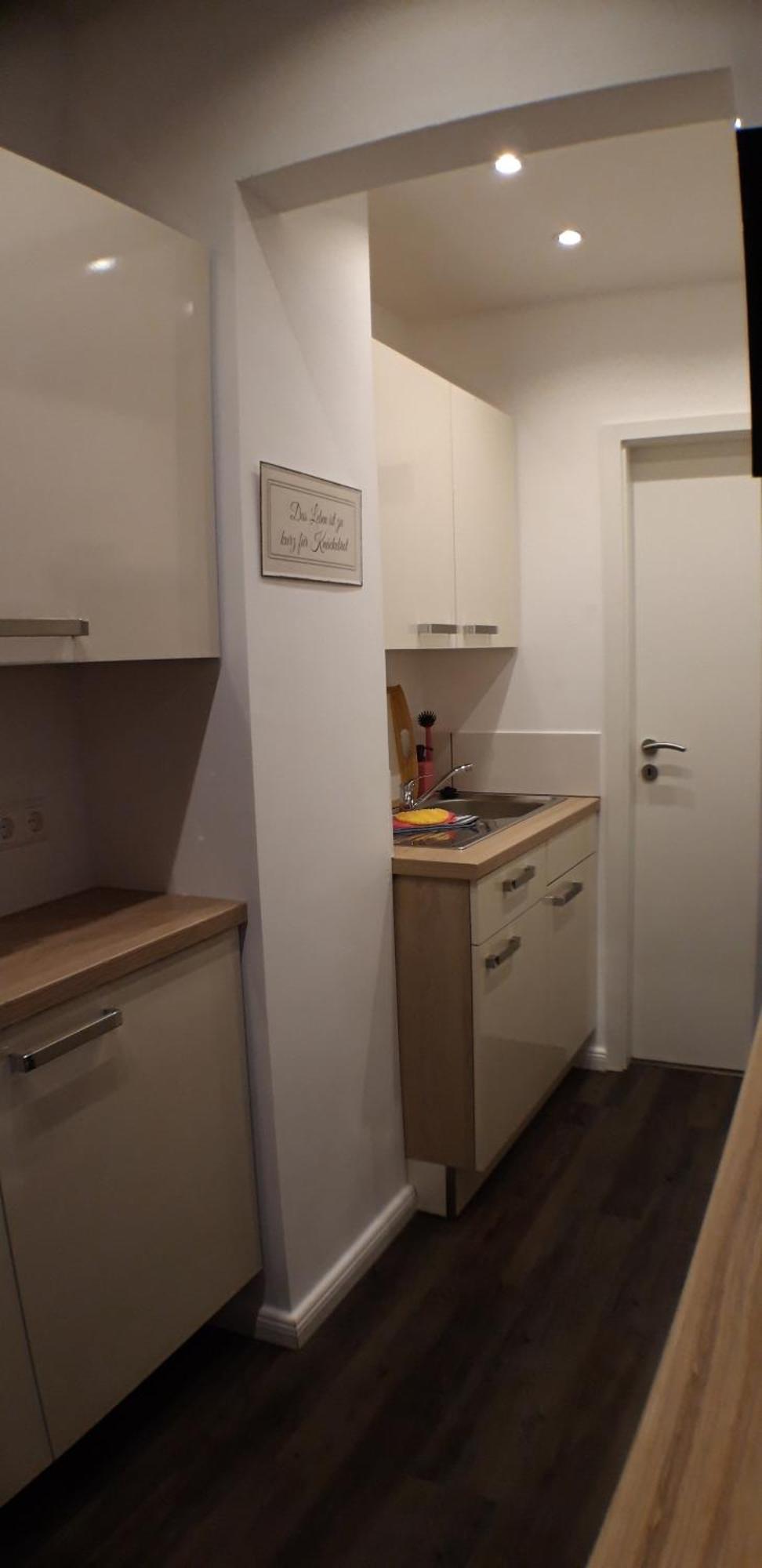 Gleis Acht Apartment เบรดชเตดท์ ภายนอก รูปภาพ
